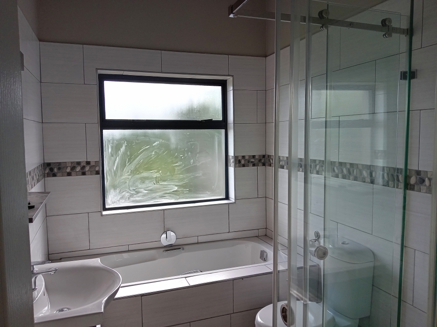 To Let 3 Bedroom Property for Rent in Hansmoeskraal A H Western Cape